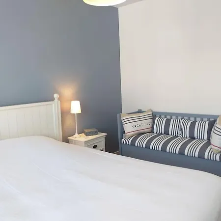 Le Plongeoir * Donville-les-Bains